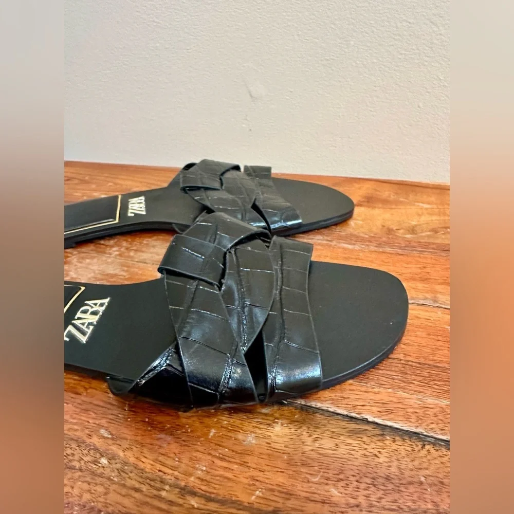 Zara Faux Croc Leather Black Sandal Size 9.5 - Picture 3 of 4